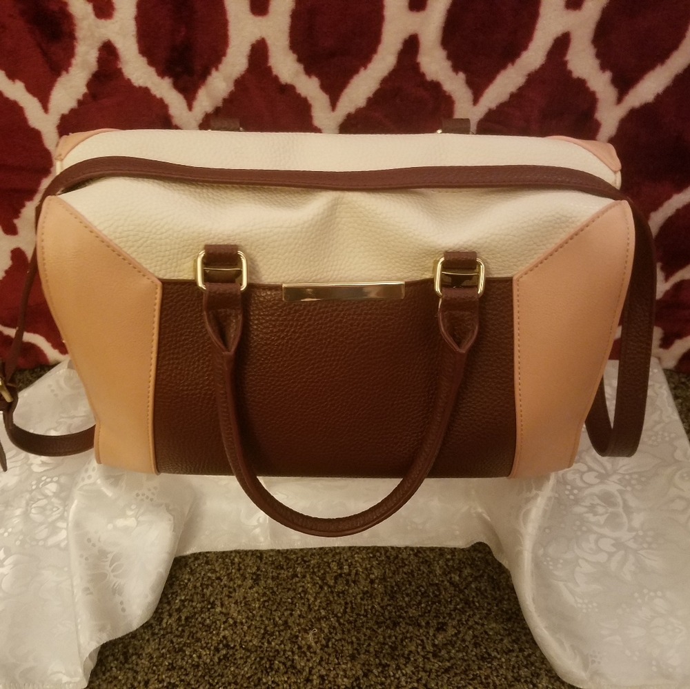Charming Charlie crossbody tri-color purse